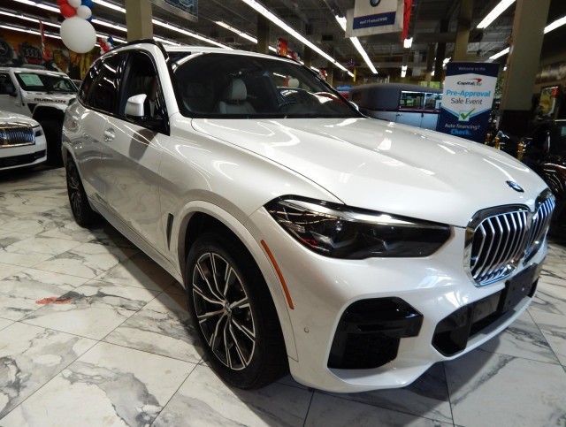 2022 BMW X5 xDrive40i AWD in Springfield, New Jersey