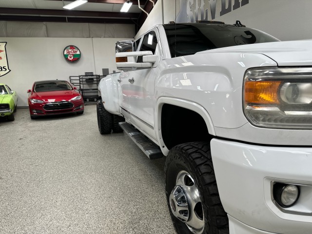 2016 GMC Sierra 3500HD Denali DRW 4WD Duramax in , 