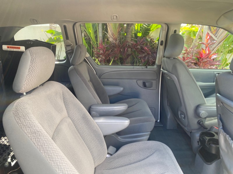 2006 Dodge Caravan SXT LOW MILES 28,367 1 OWNER HANDICAP LIFT in , 