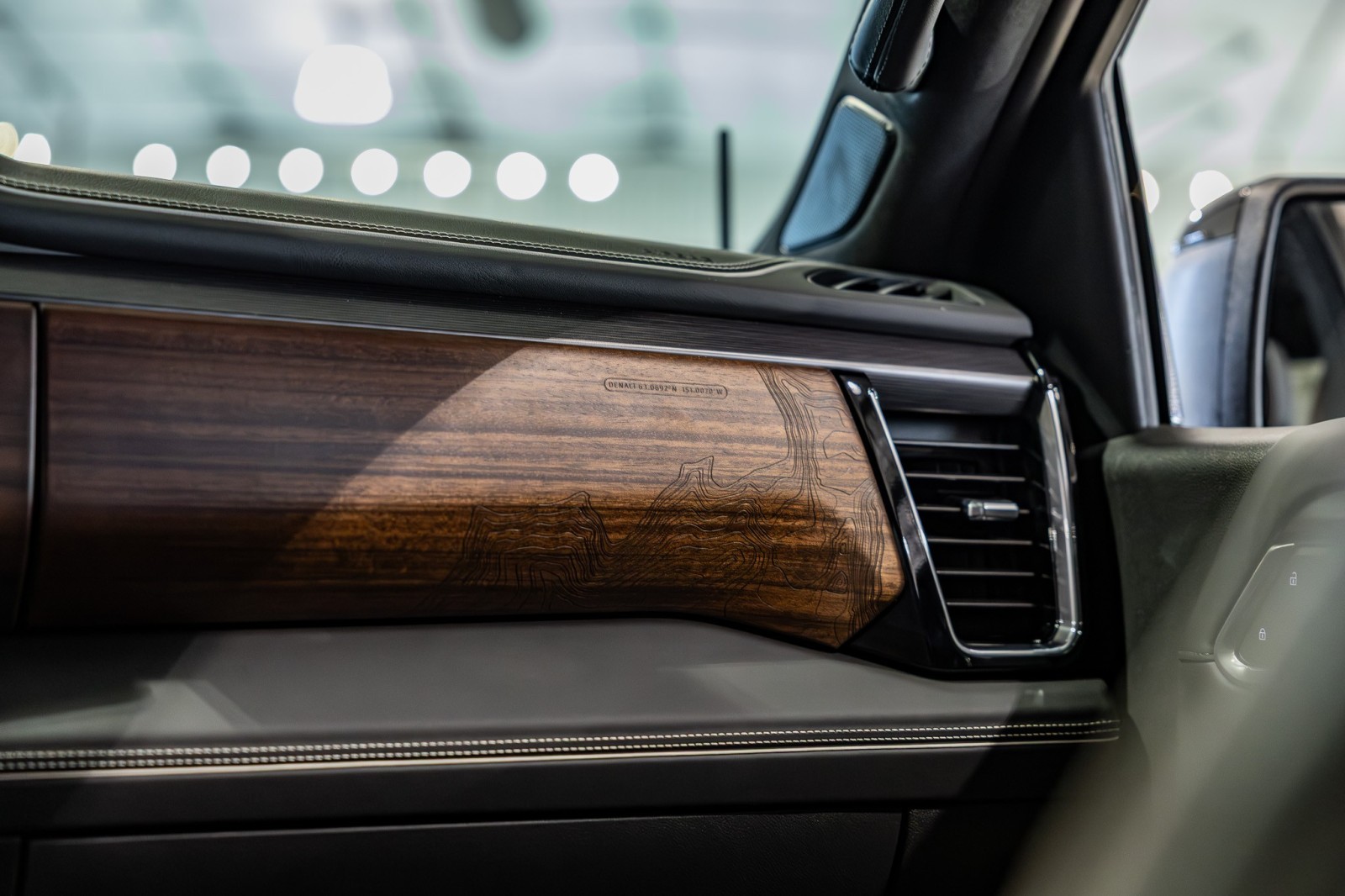 Used Car 2025 Gmc Sierra 1500  Denali Ultimate For Sale Under $80,000 In Boerne, Texas