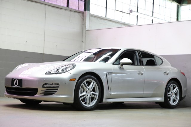 2011 Porsche Panamera 4 in Plainview, 