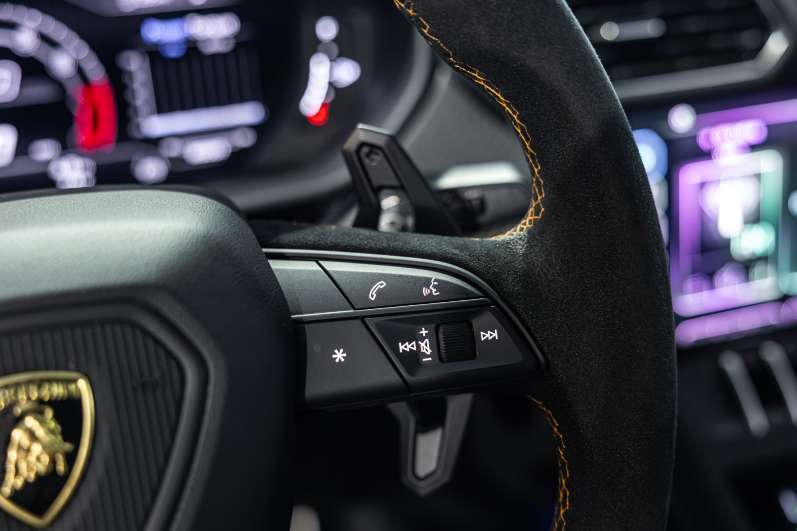 2024 Lamborghini Urus Performante - Photo 40