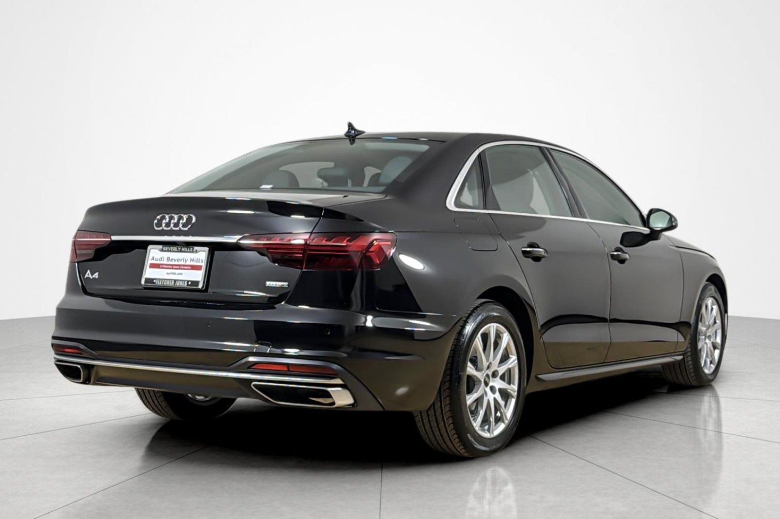 Used 2024 Brilliant Black Audi Premium 40 TFSI quattro image 5