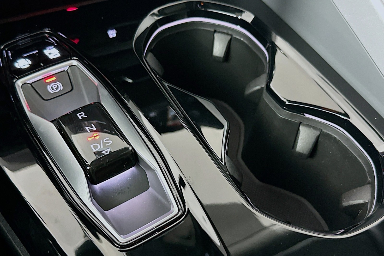 New 2025 Tambora Gray Metallic Audi Premium Plus image 7