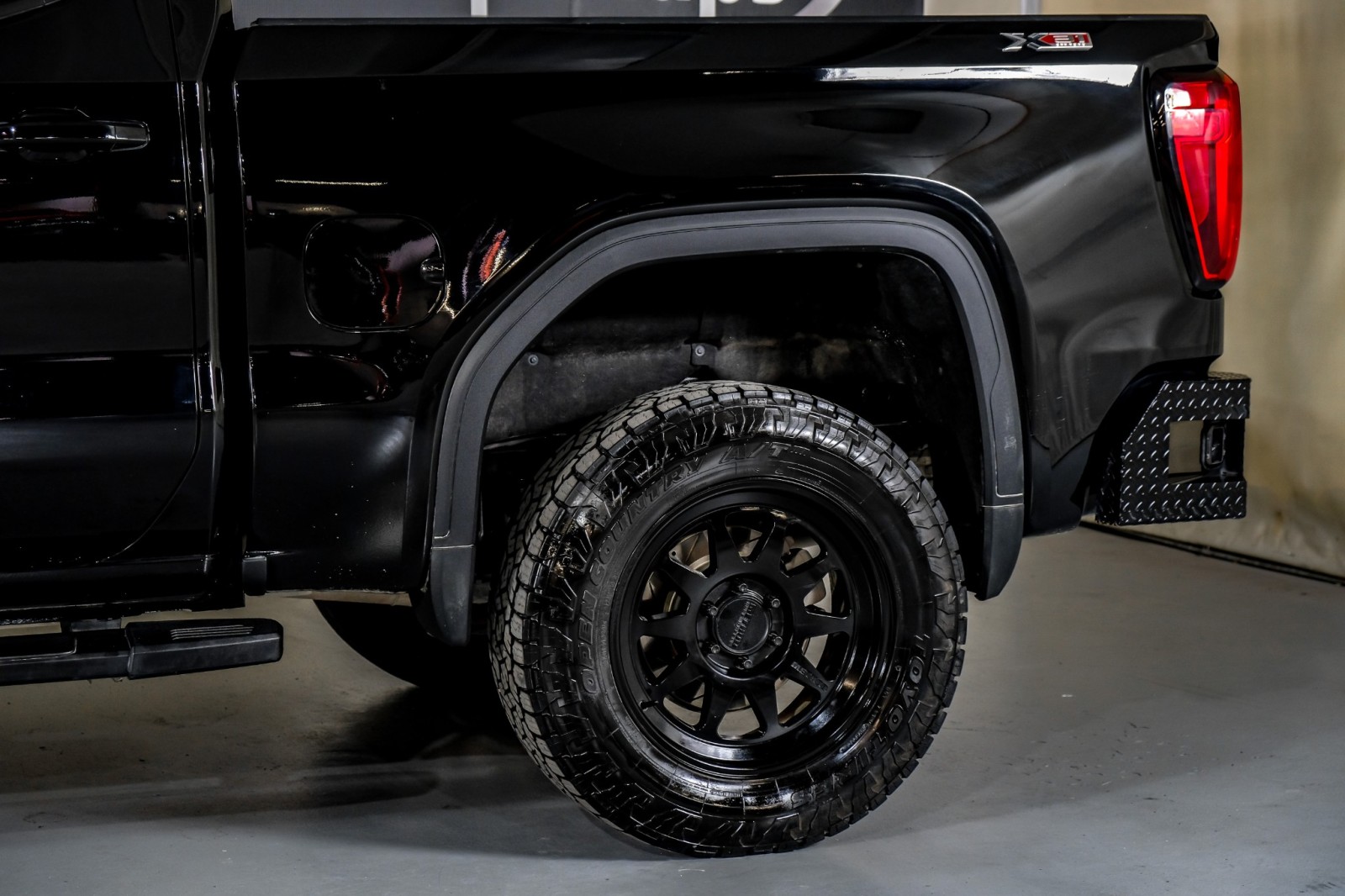 2023 GMC Sierra 1500 Elevation 13