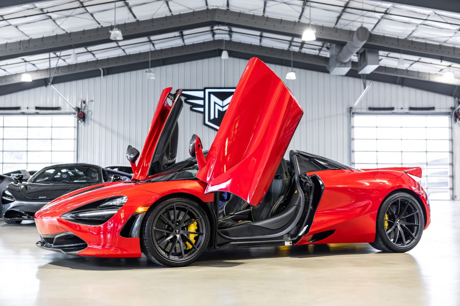2022 McLaren 720S 4.0 V8 Spider's photo