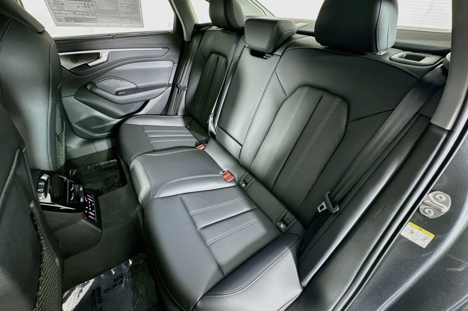New 2026 Daytona Gray Pearl Effect Audi Premium Plus image 9