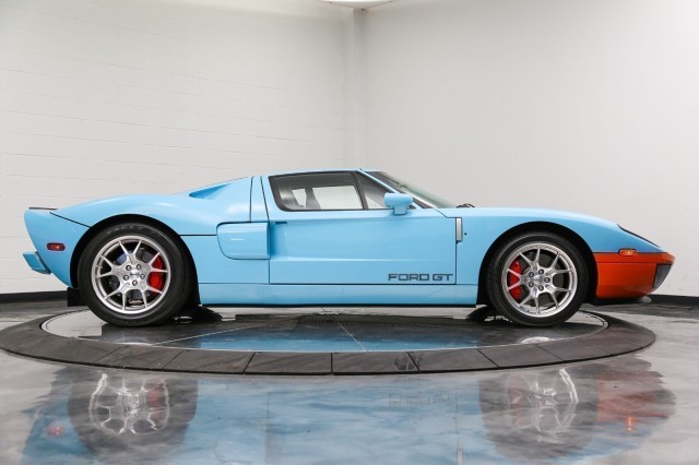 2006 Ford GT  7