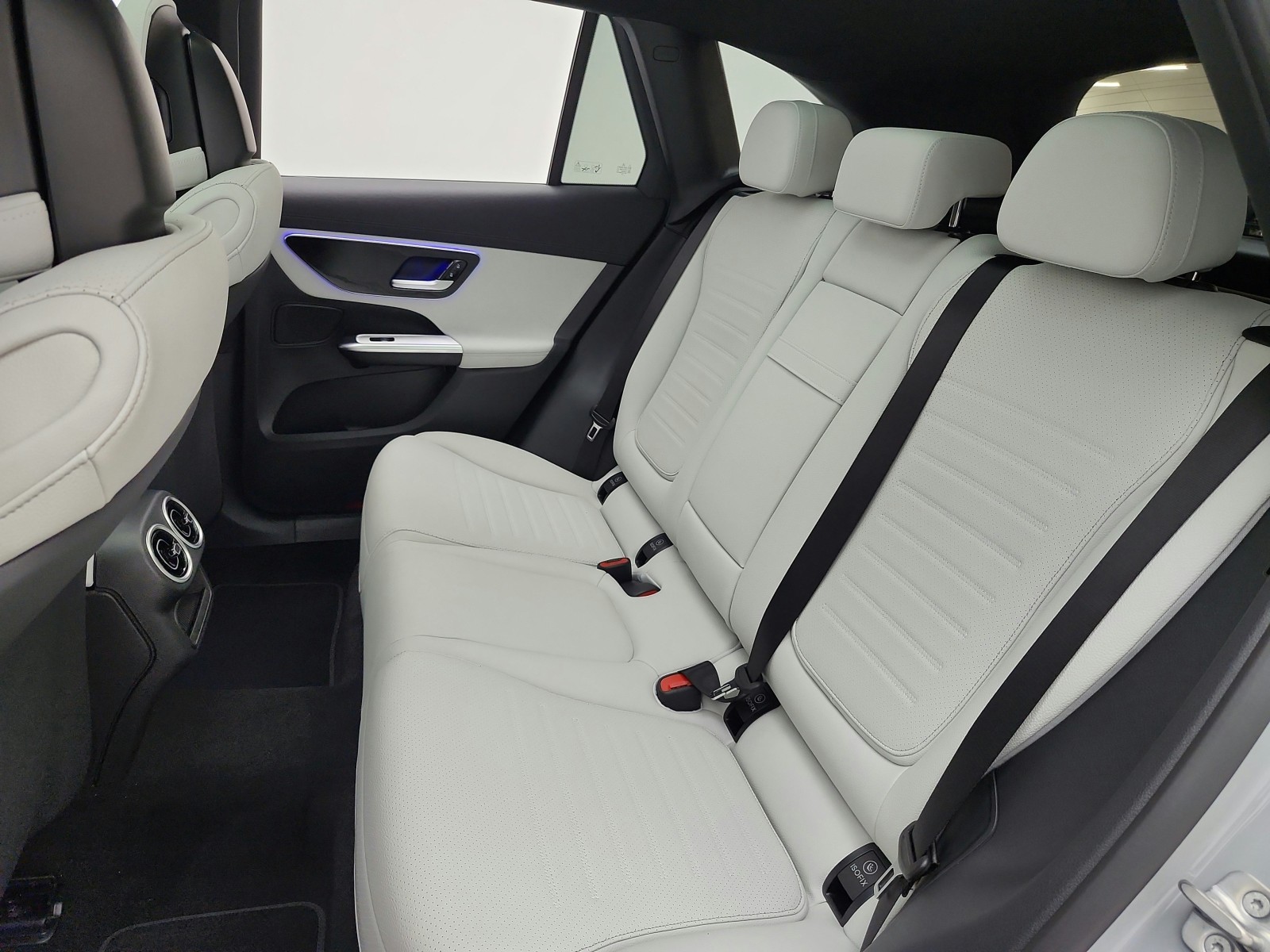 New 2027 MANUFAKTUR Alpine Grey Mercedes-Benz GLC 300 SUV image 11