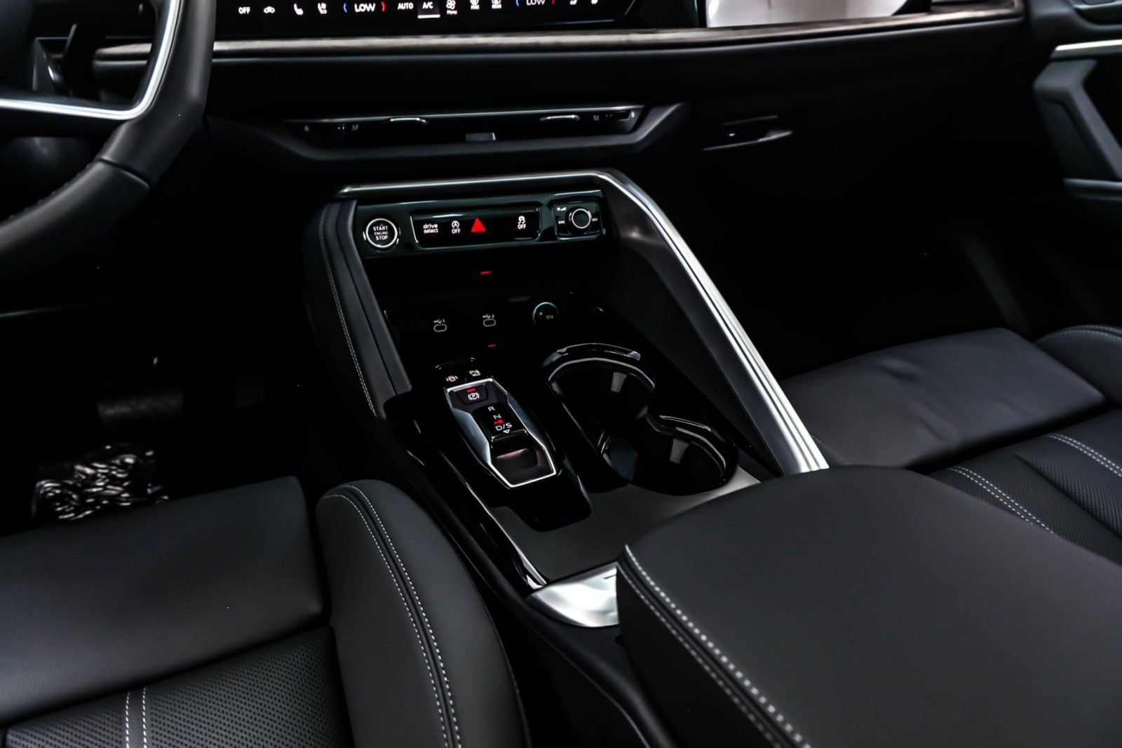 New 2025 Tambora Gray Metallic Audi Premium Plus 2.0 TFSI quattro image 6