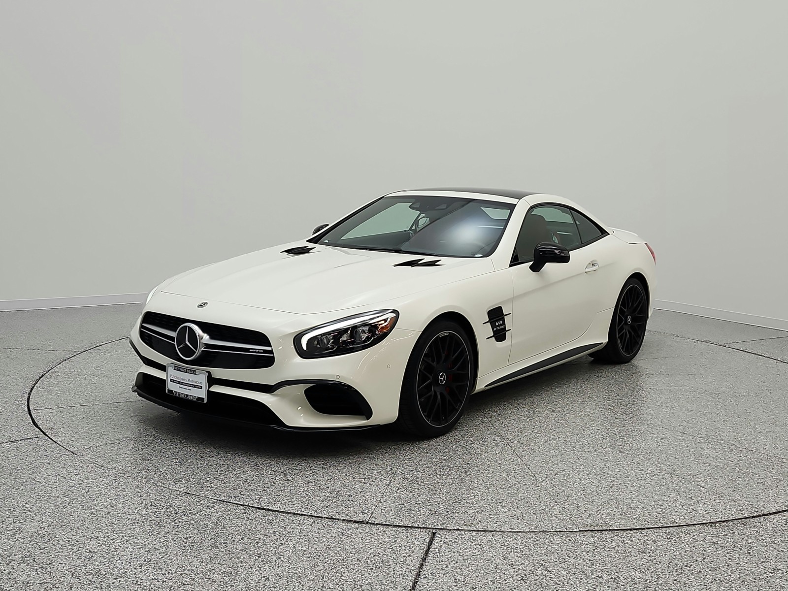 Used 2019 designo Diamond White Metallic Mercedes-Benz AMG® SL 63 Roadster image 28