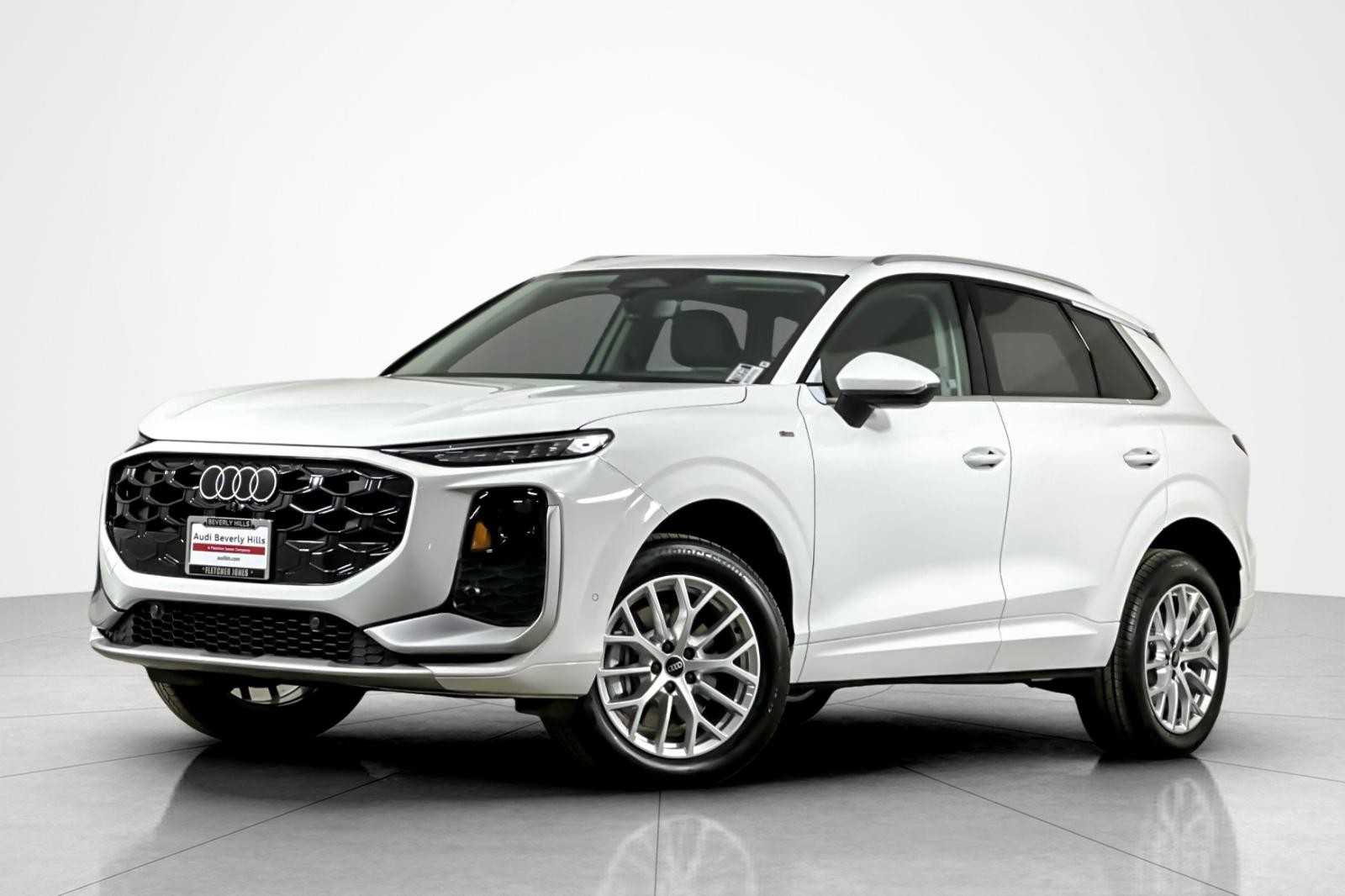 2026 Audi Q3 2026 Audi Q3 S line quattro SUV