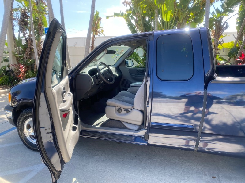 2004 Ford F-150 Heritage XLT LOW MILES 41,911 1 OWNER in , 