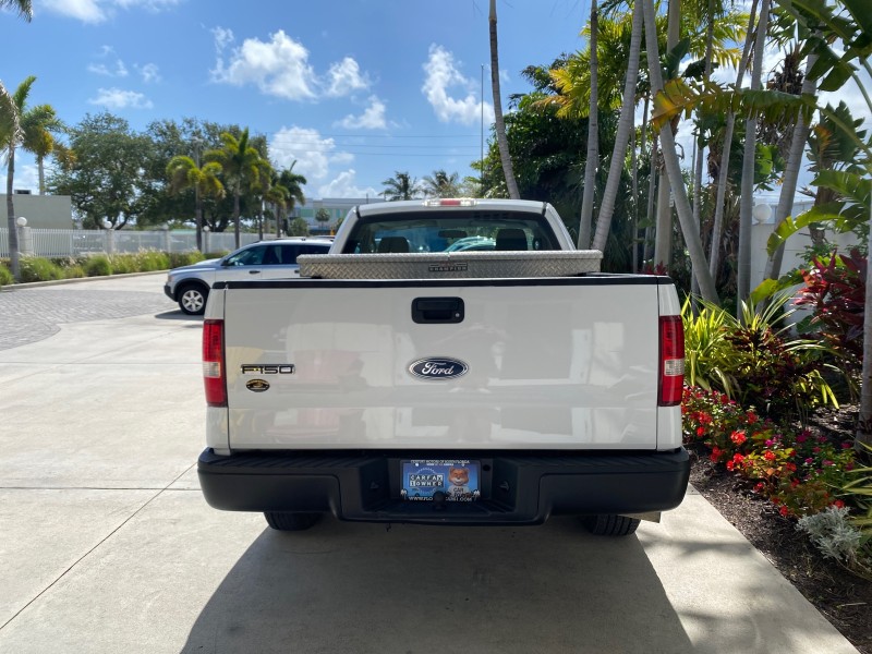 2005 Ford F-150 PU STX LOW MILES 18,931 in , 