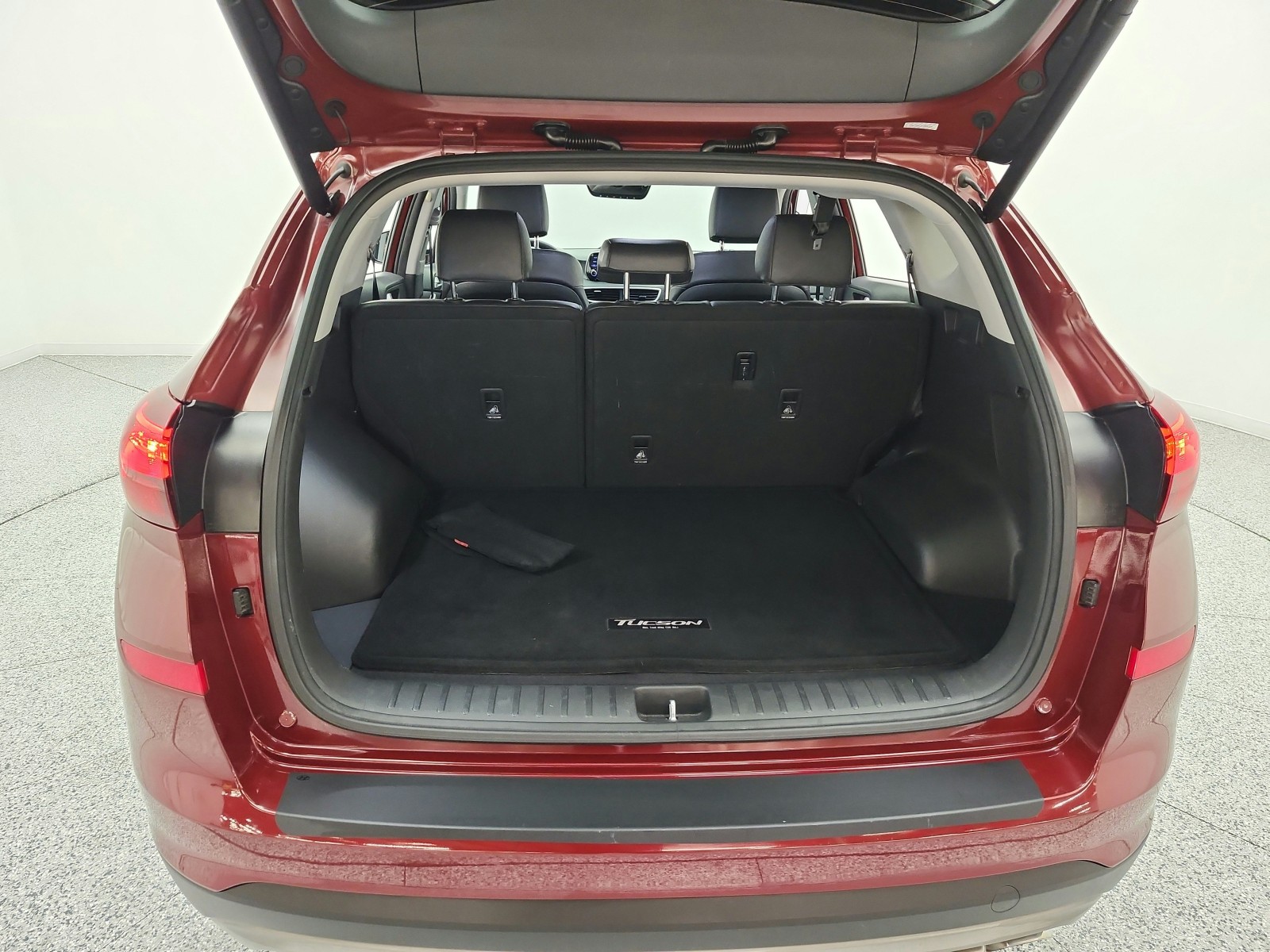 Used 2019 Gemstone Red Hyundai Limited FWD image 20
