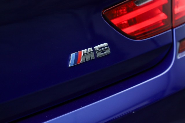 2016 BMW M6  23