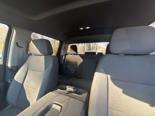 ChevroletSilverado 1500 LTD21