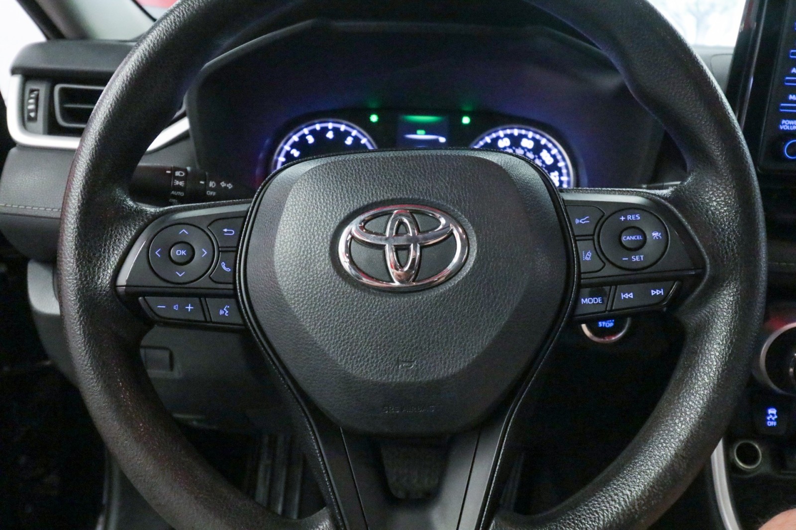 Used Car 2021 Toyota Rav4  Xle For Sale Under $20,000 In Austin, Texas