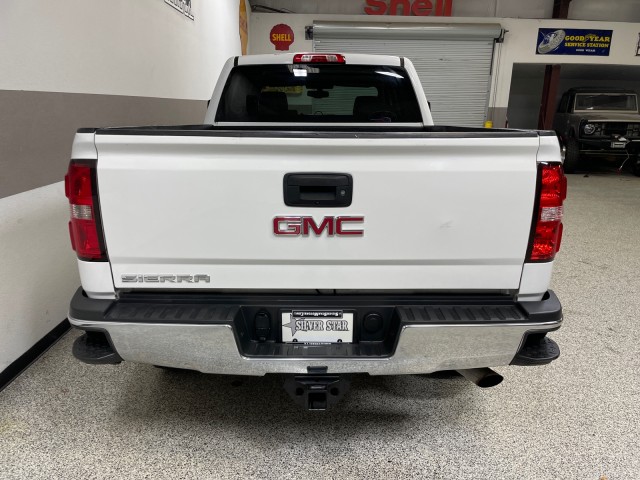 2018 GMC Sierra 2500HD CrewCab 4WD 6.0L-V8 in , 