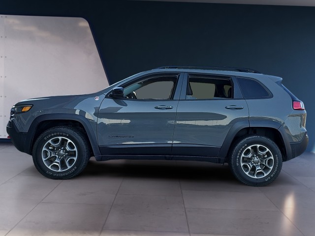 2022 Jeep Cherokee Trailhawk 2