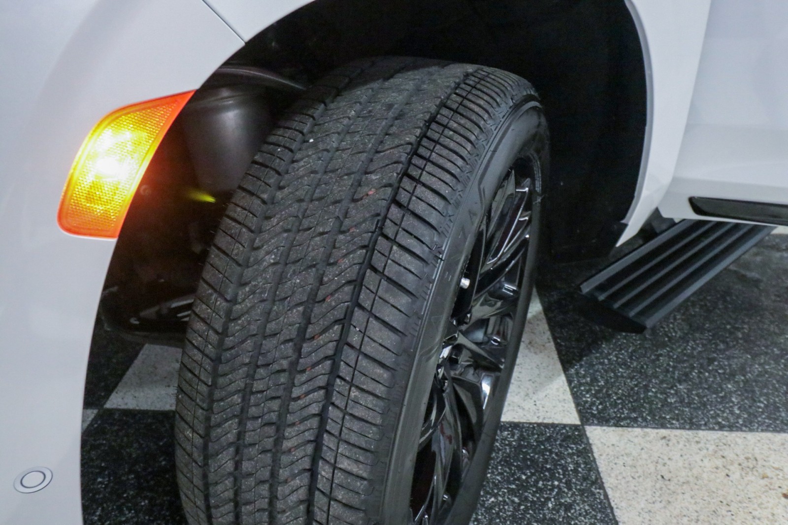 Used Car 2024 Cadillac Escalade Esv  4wd Sport Platinum For Sale Under $100,000 In Austin, Texas