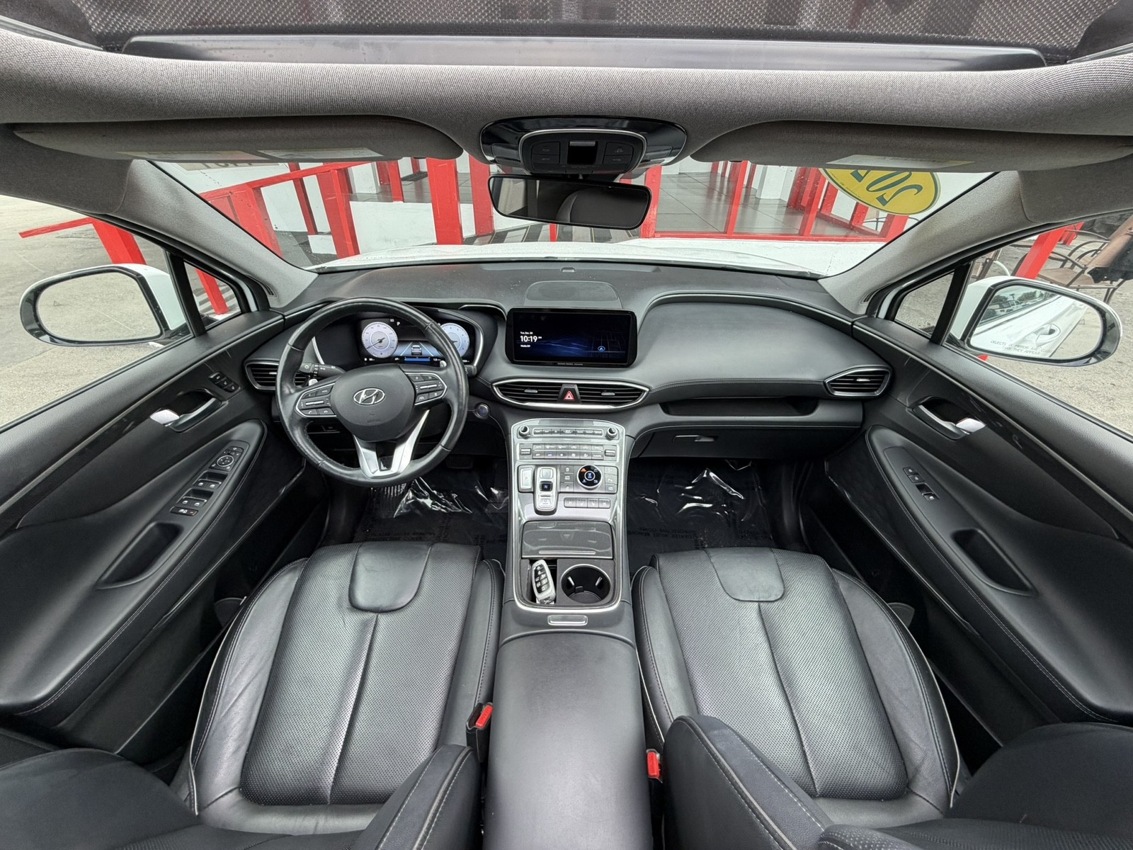 2023 Hyundai Santa Fe - $22,477