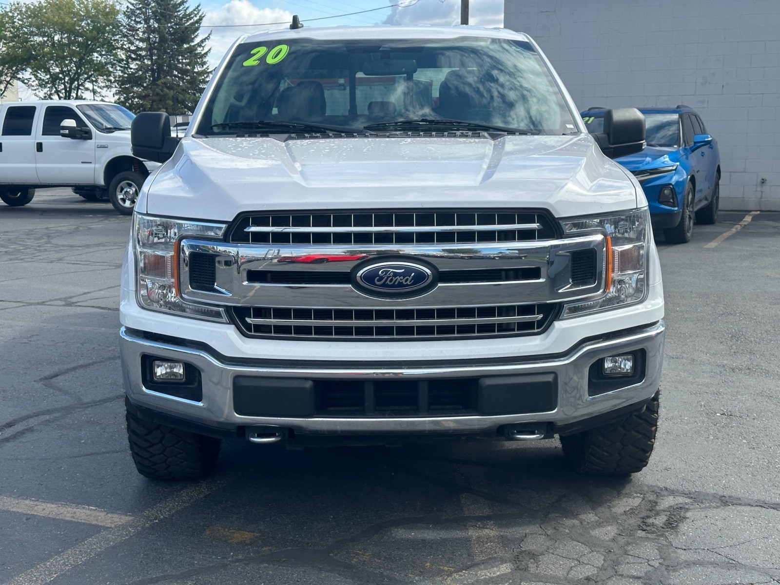 2020 Ford F-150 XLT 2