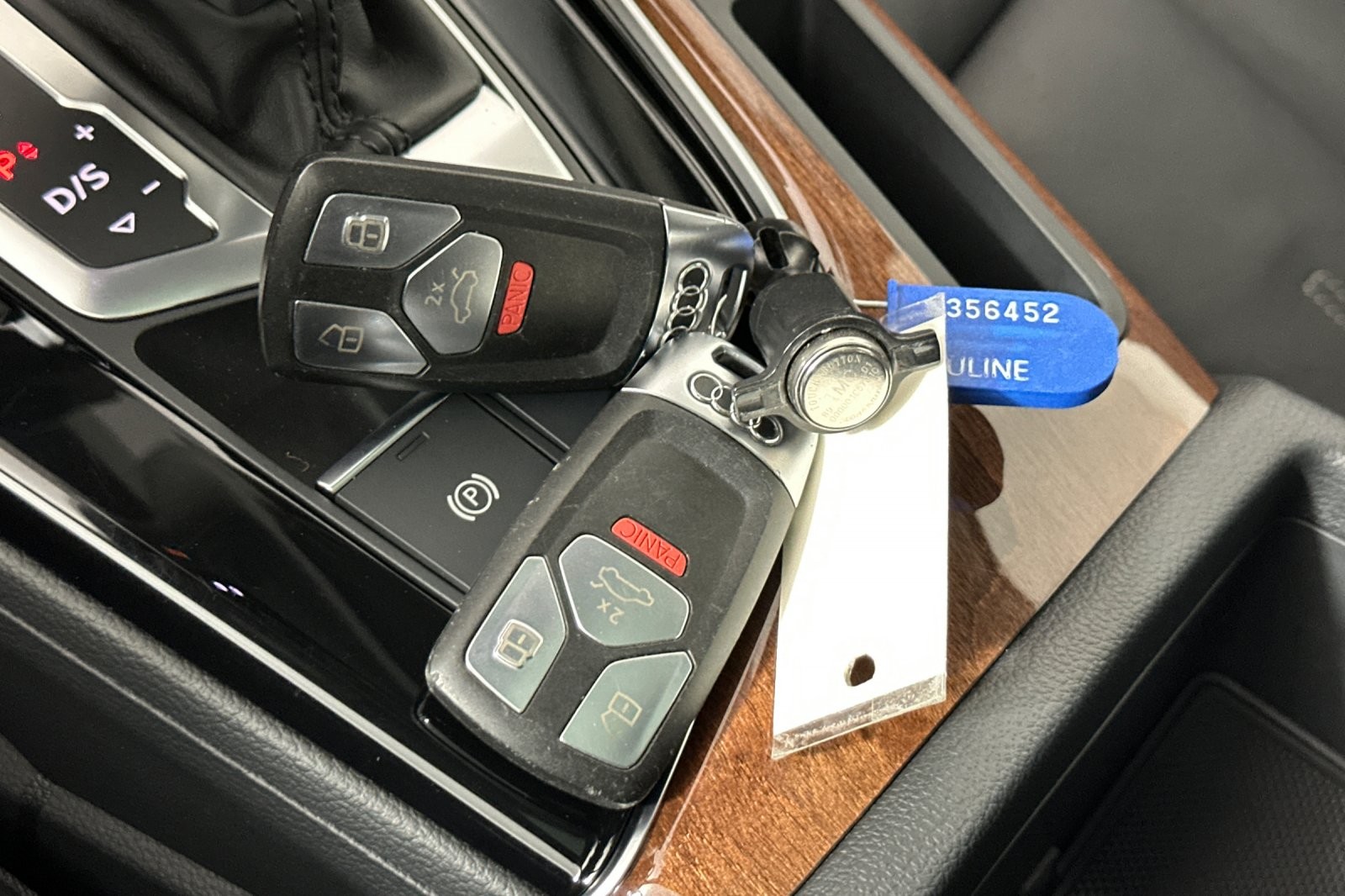 Used 2023 Brilliant Black Audi Premium 40 TFSI quattro image 22