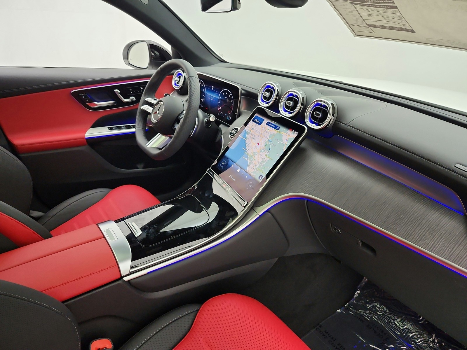 New 2027 Polar White Mercedes-Benz GLC 300 4MATIC® Coupe image 13