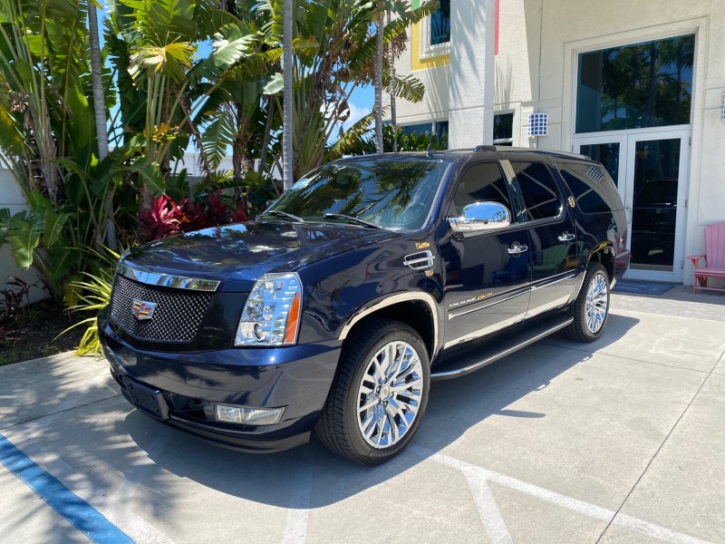 2007 Cadillac Escalade ESV SUNROOF AWD LOW MILES 47,118 in , 