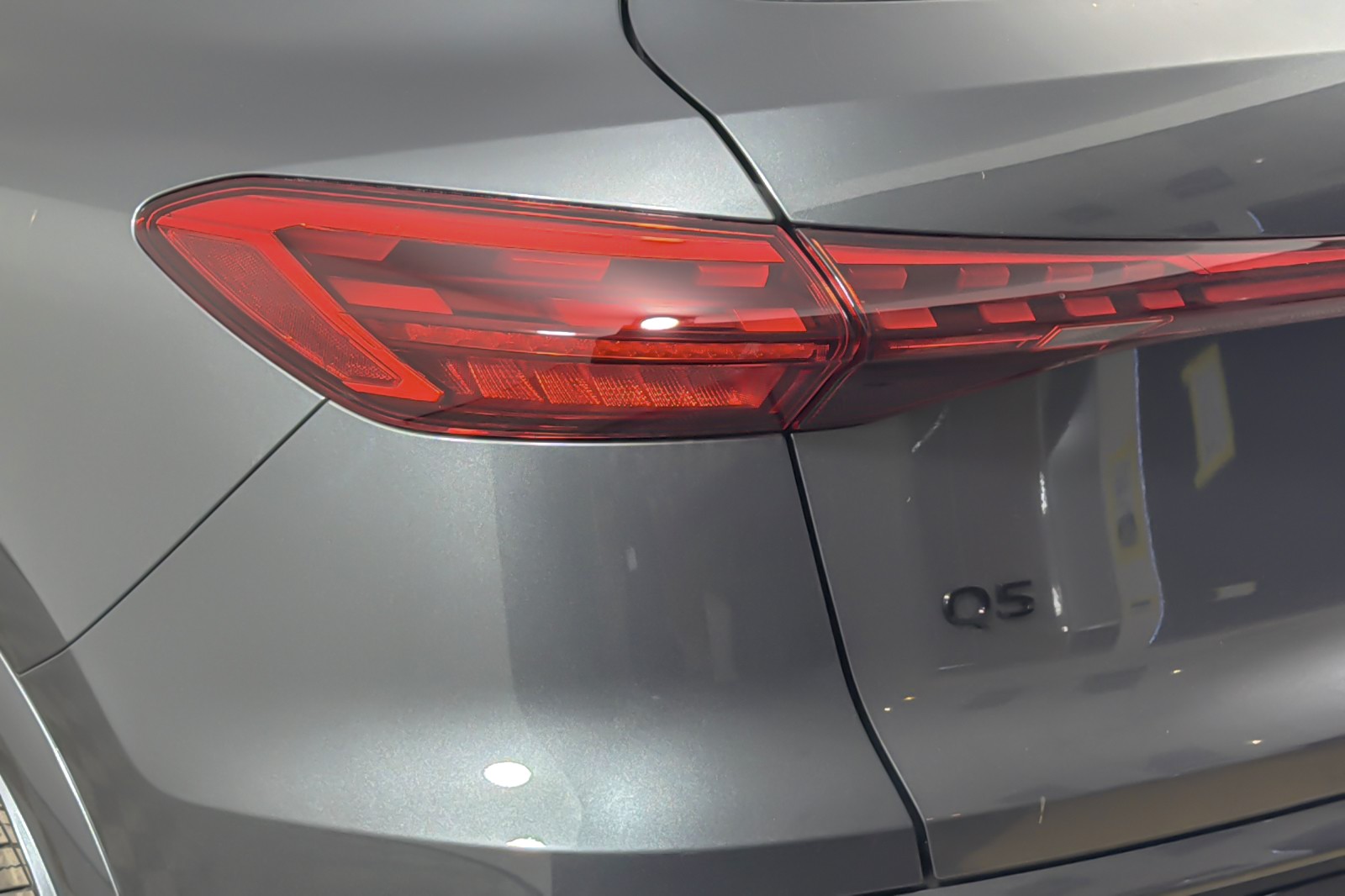 New 2026 Daytona Gray Pearl Effect Audi Premium Plus 2.0 TFSI quattro image 27
