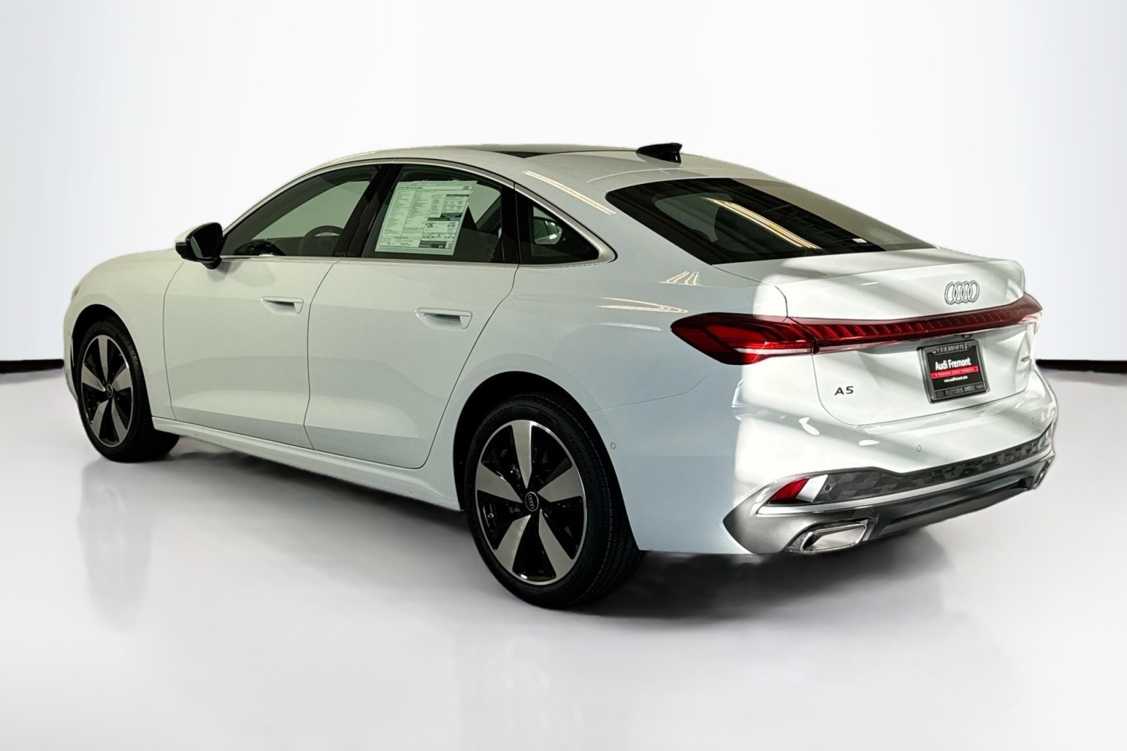 New 2025 Glacier White Metallic Audi Premium Plus 2.0 TFSI quattro image 7