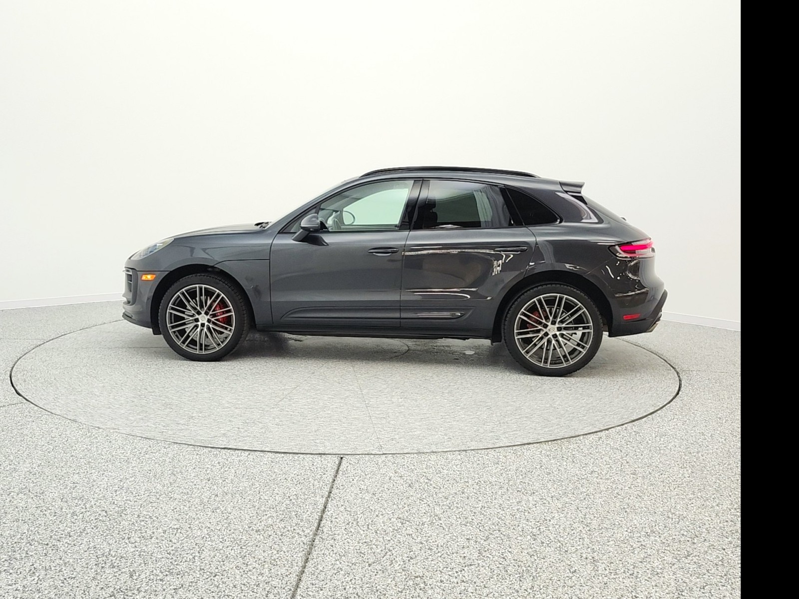 Used 2023 Volcano Grey Metallic Porsche S AWD image 8