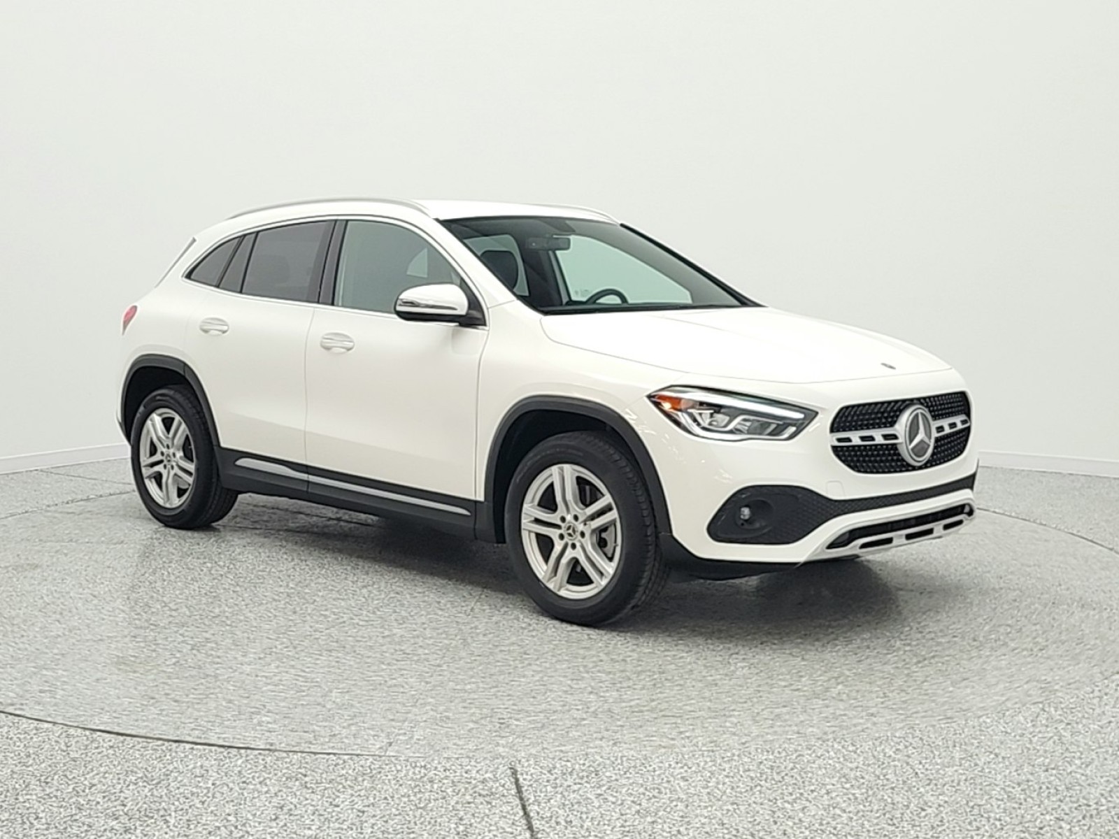 Certified Used 2022 Polar White Mercedes-Benz GLA 250 SUV image 3