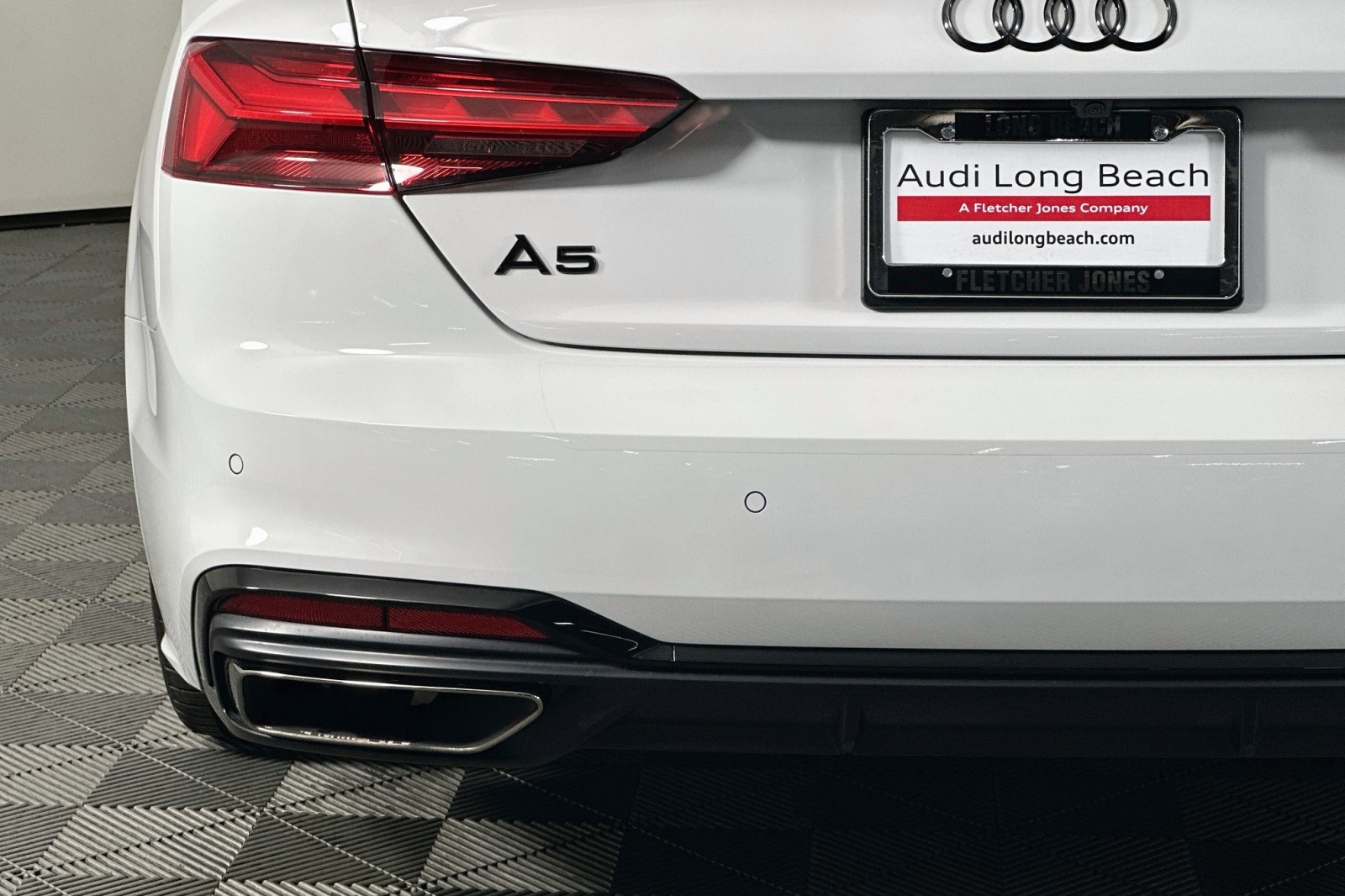Used 2023 Glacier White Metallic Audi S line Premium Plus image 17
