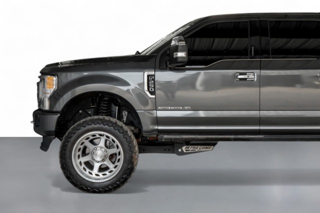 2020 Ford F-250 Platinum 11