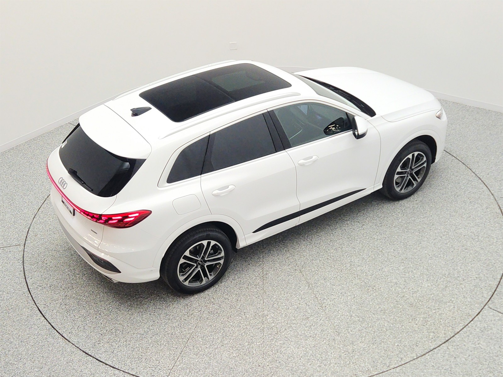 New 2026 Arkona White Audi Premium Plus 2.0 TFSI quattro image 20