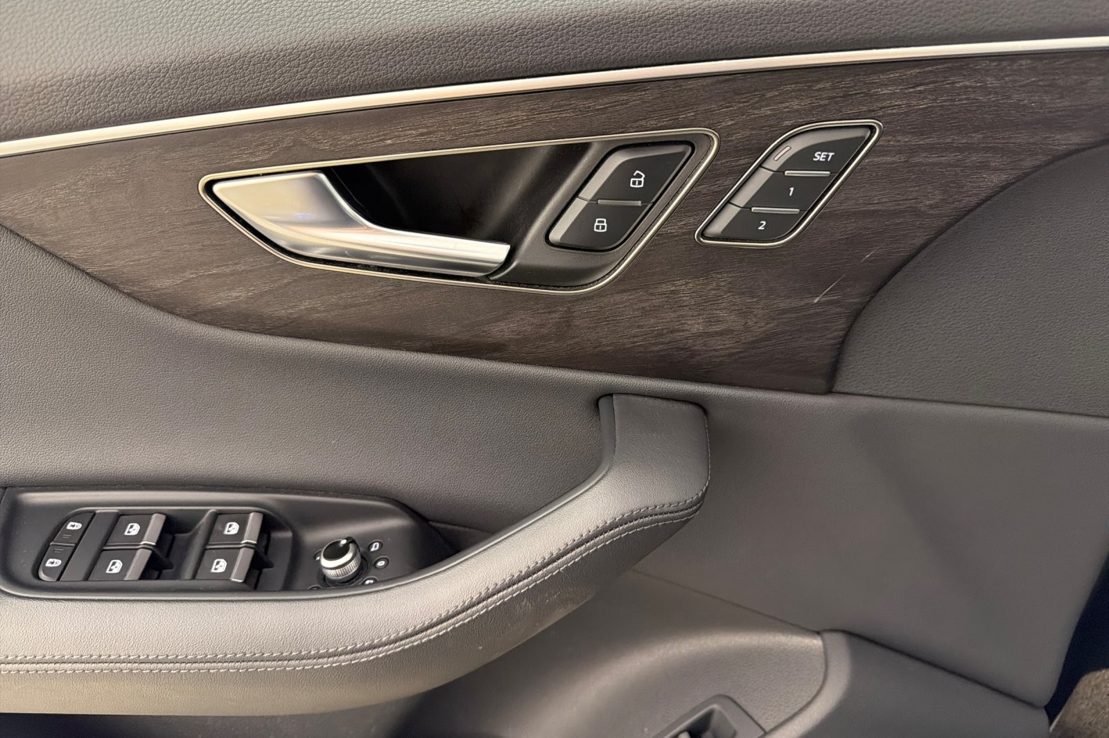 Used 2023 Mythos Black Metallic Audi Premium Plus 55 TFSI quattro image 10