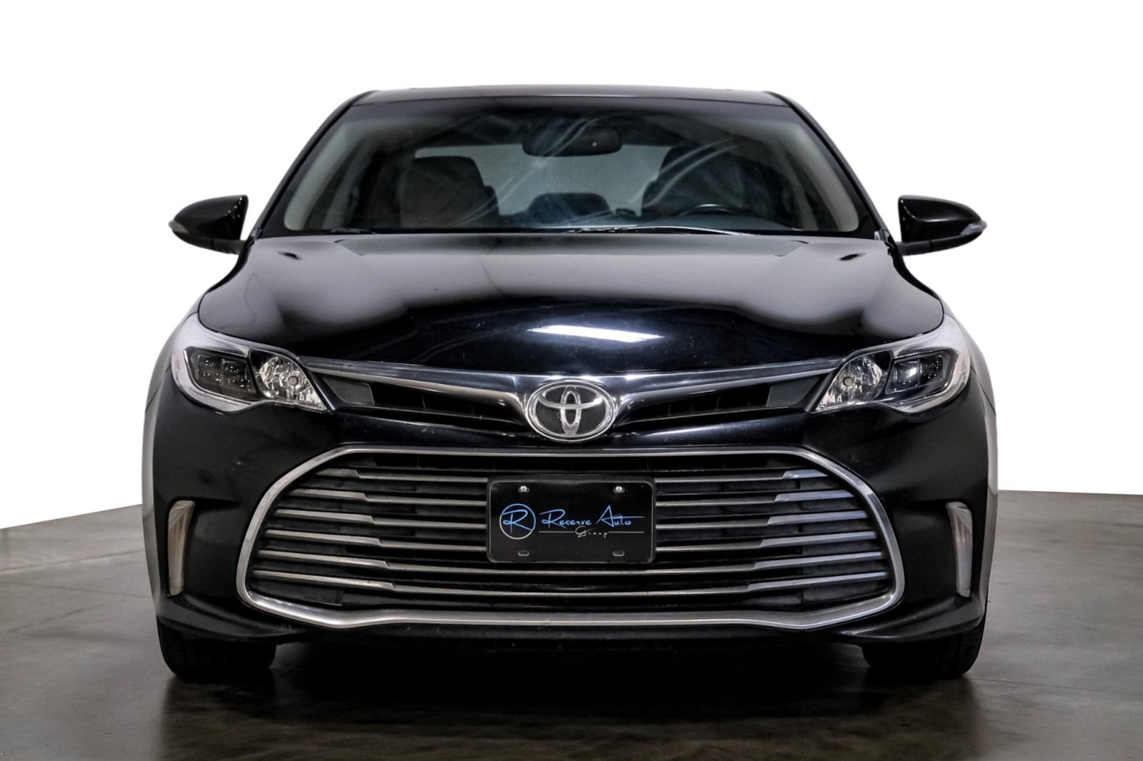 2016 Toyota Avalon XLE Plus 2