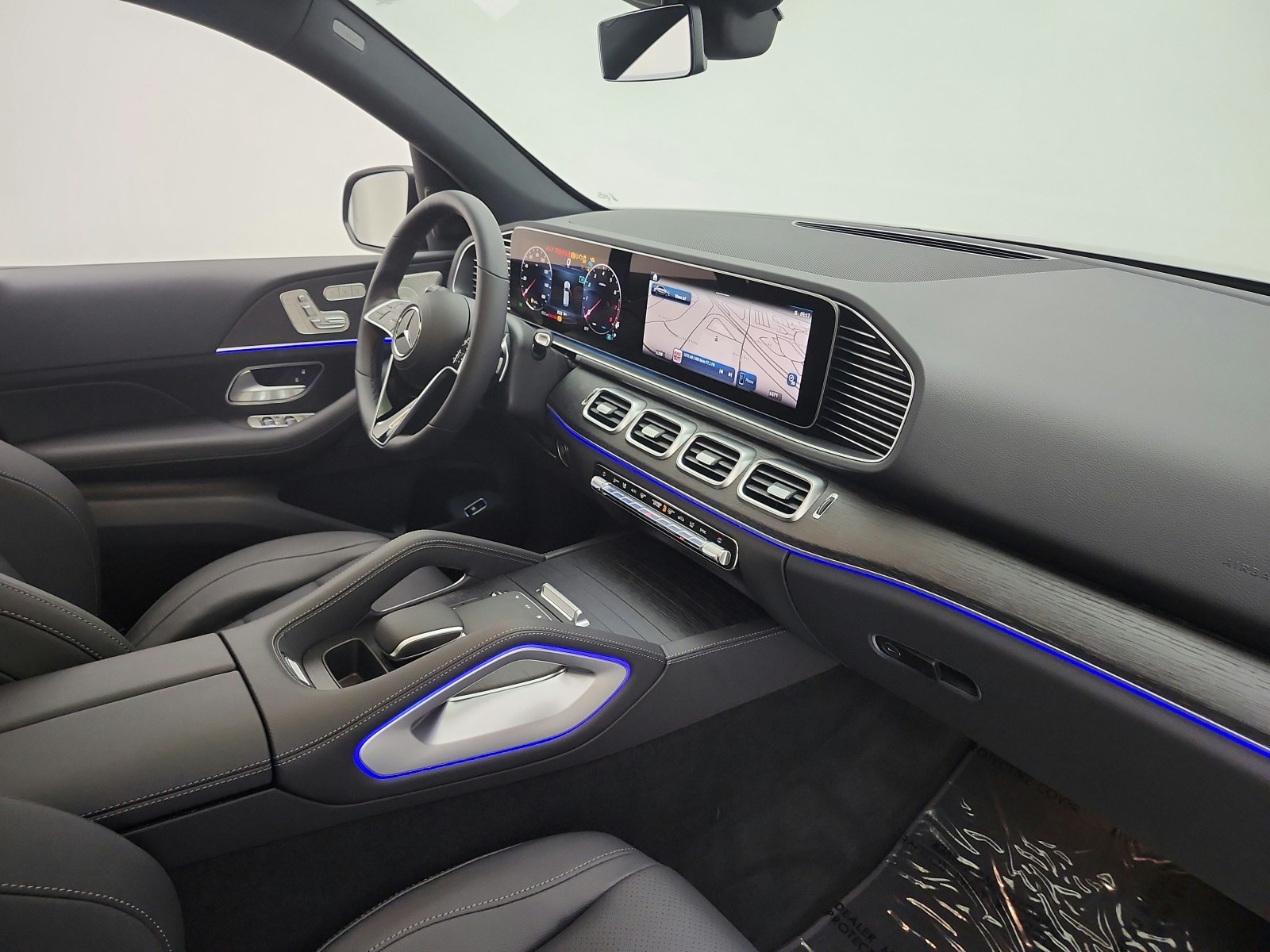 New 2026 Black Mercedes-Benz GLE 450 image 13