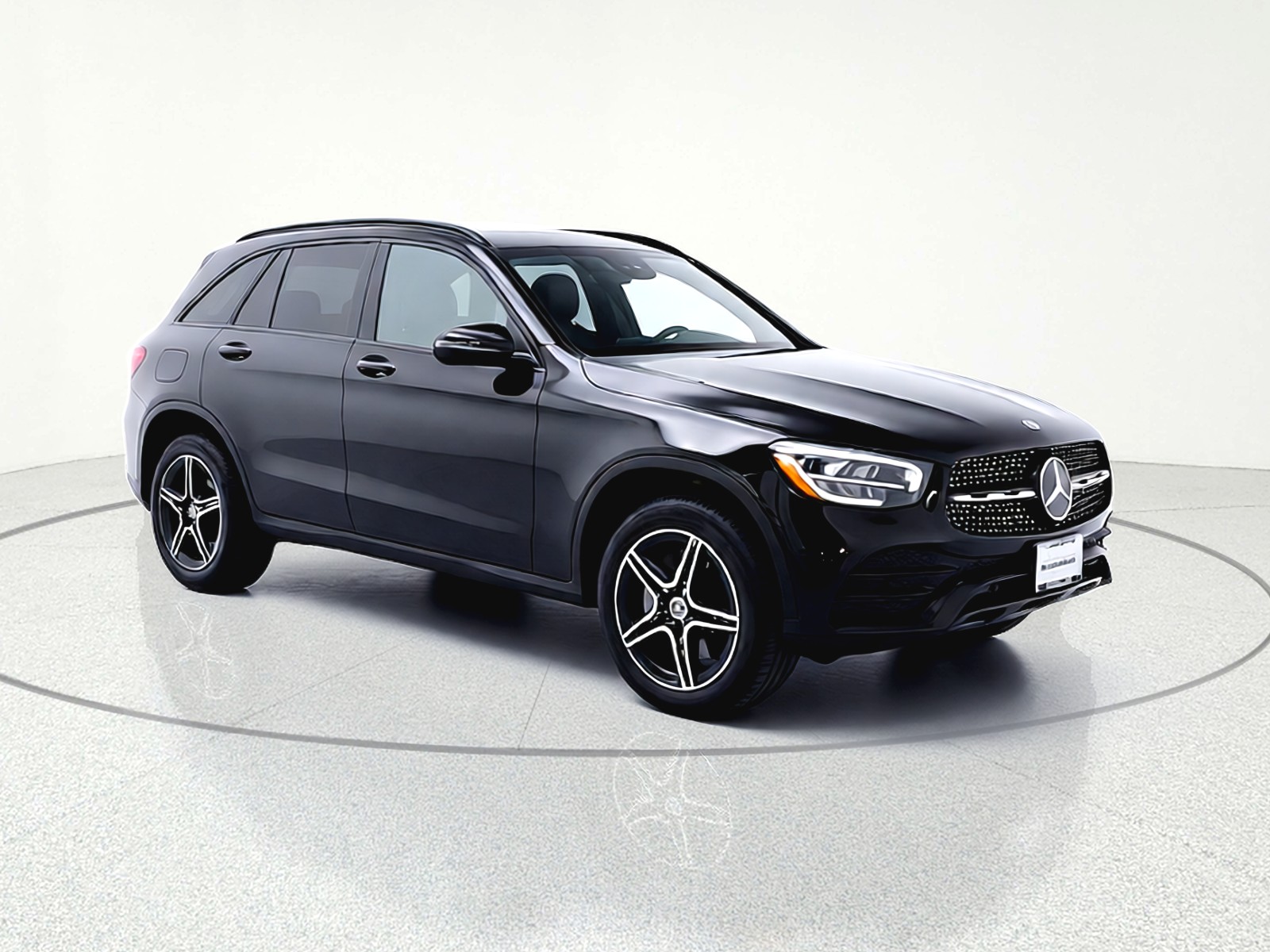 Used 2022 Black Mercedes-Benz GLC 300 SUV image 8