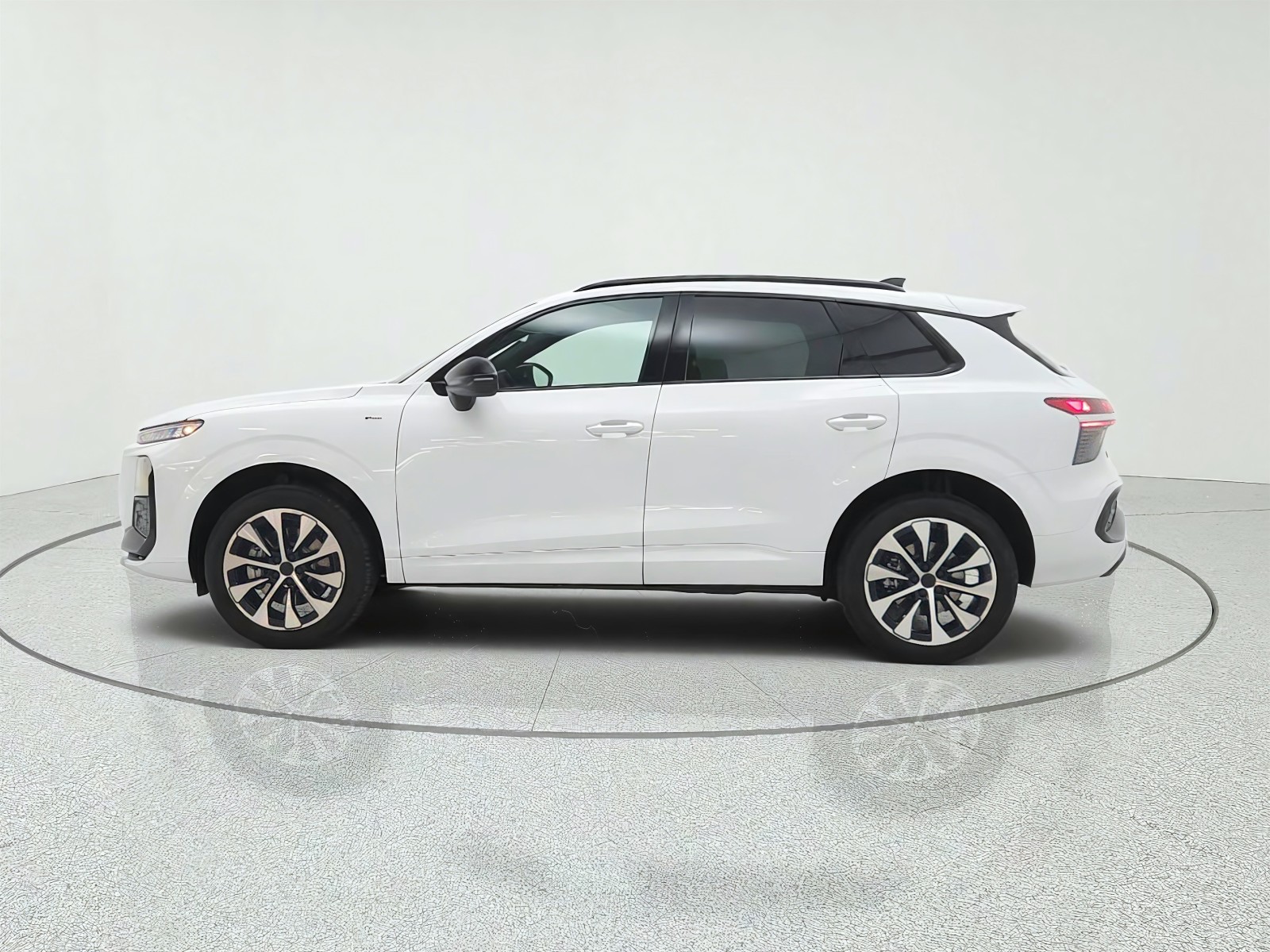 New 2026 Glacier White Metallic Audi S line quattro image 8