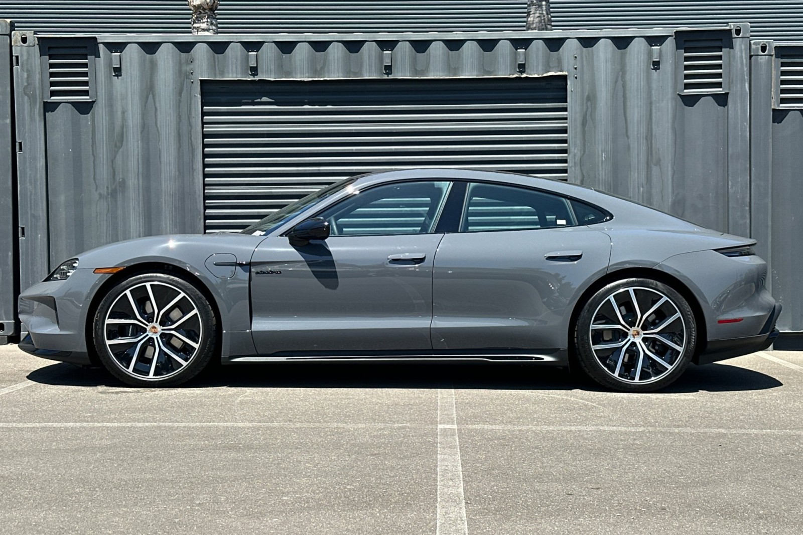 New 2026 Slate Grey Neo Porsche Black Edition image 2