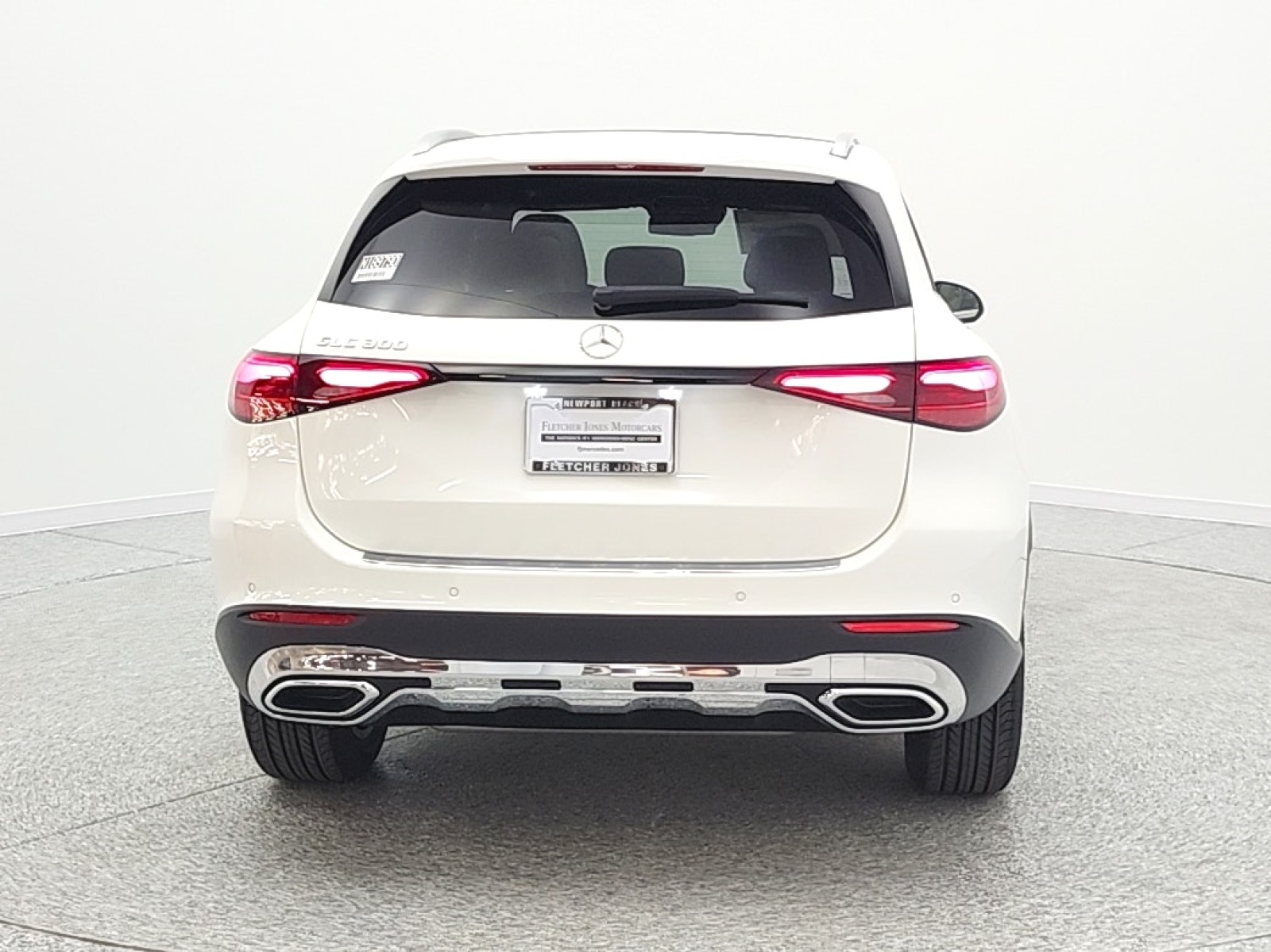 New 2026 Polar White Mercedes-Benz GLC 300 image 6