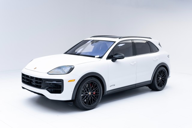 2025  Cayenne GTS in , 