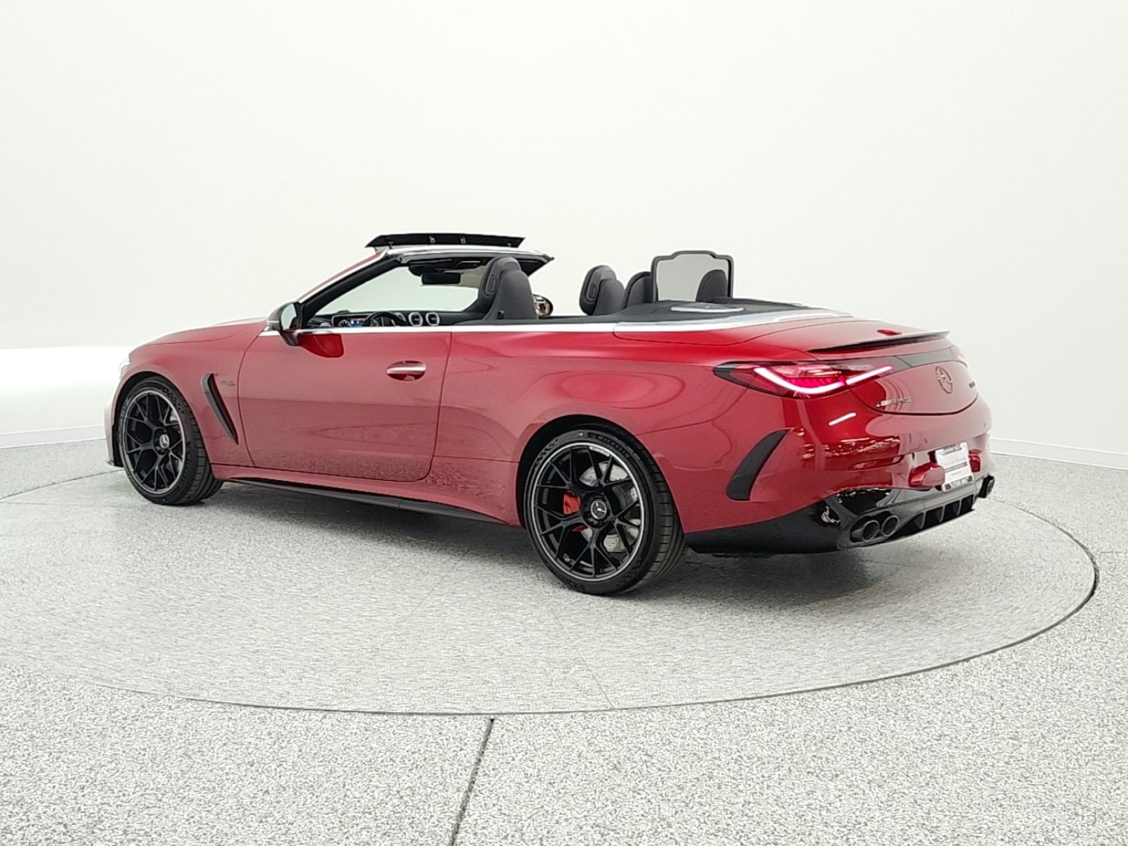 New 2026 MANUFAKTUR Patagonia Red Metallic Mercedes-Benz AMG® CLE 53 4MATIC+ Cabriolet image 7