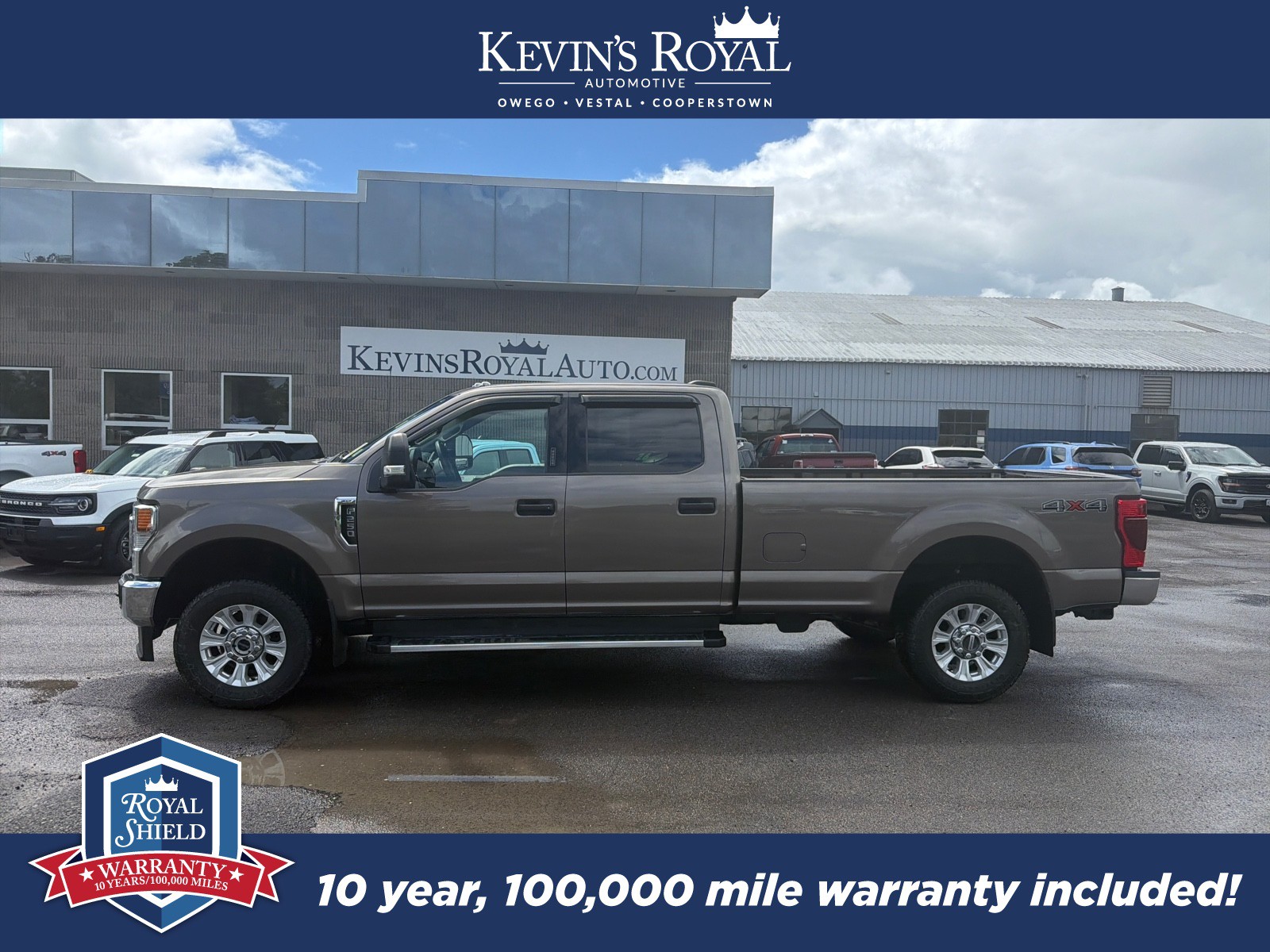  2022 Ford F-250 Super Duty XLT Crew Cab 4WD   