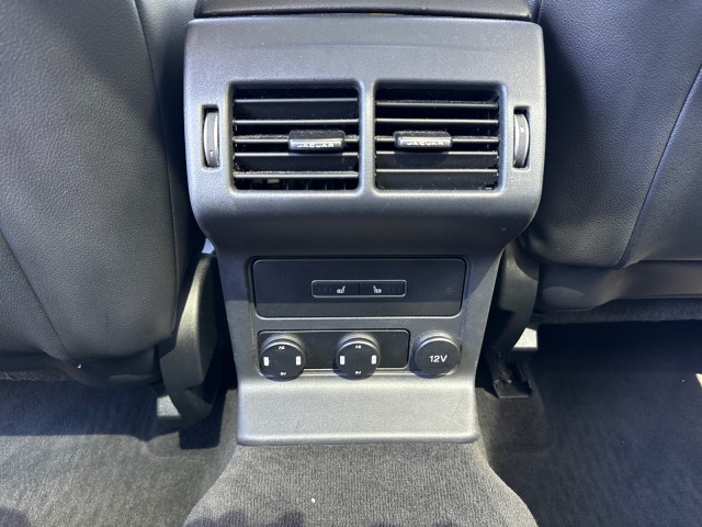 JaguarF-PACE35