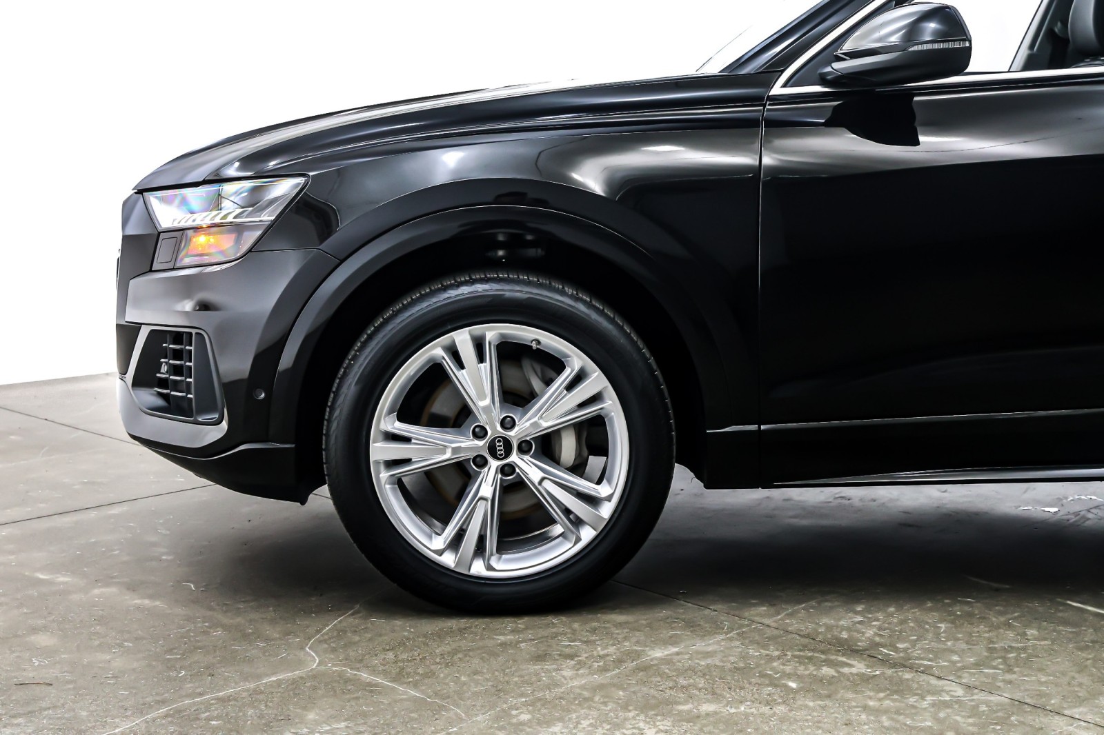 Used 2023 Mythos Black Metallic Audi Premium Plus 55 TFSI quattro image 11