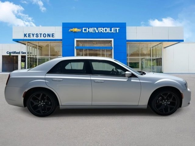 2021 Chrysler 300 300S 2